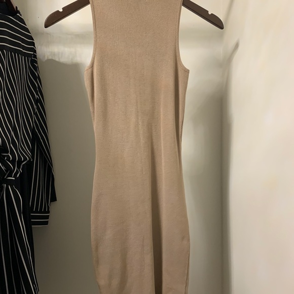 Mini ribbed dress - Picture 3 of 3